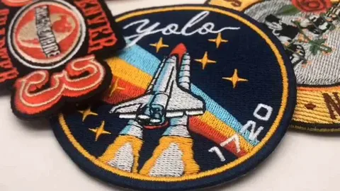 custom applique patch makers